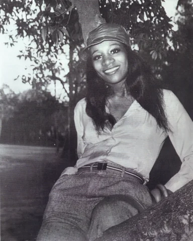 Monalisa Young photo archive: Monalisa