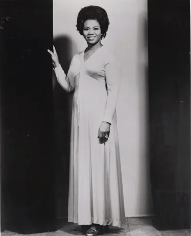 Monalisa Young photo archive: Cathryn Ballinger