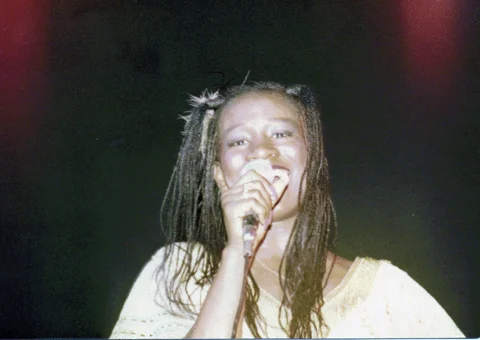 Monalisa Young photo archive: Performing